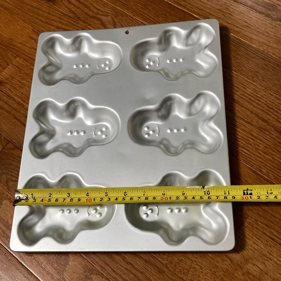 Wilton  - Vintage 1990 Aluminum GINGERBREAD BOY NOVELTY BAKING PAN - Picture 9 of 11